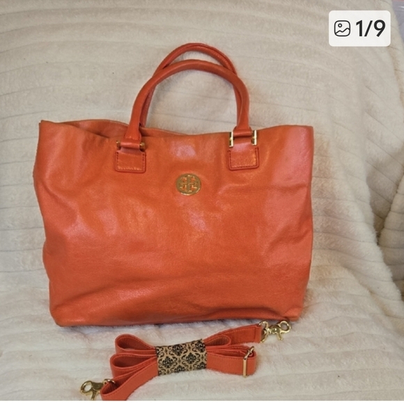 Tory Burch Orange Leather Tote Bag With Crossbody Strap - Picture 10 of 10